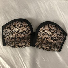 Load image into Gallery viewer, Strapless Wireless Invisible Seamless Push-Up Bra | Sexy Lingerie Canada